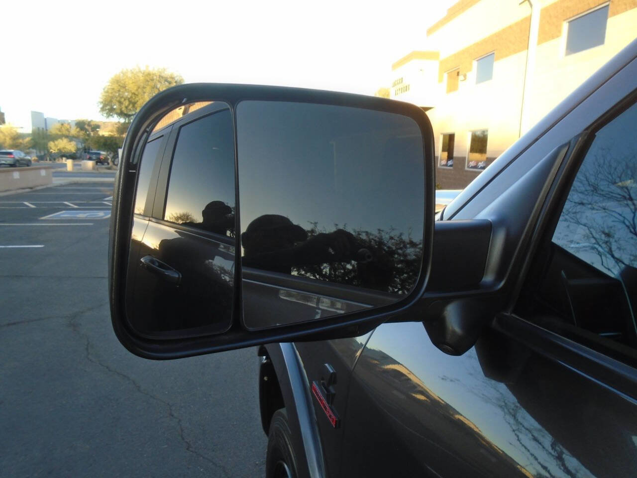 Used 2021 RAM 3500 Laramie w/ Night Edition image 41