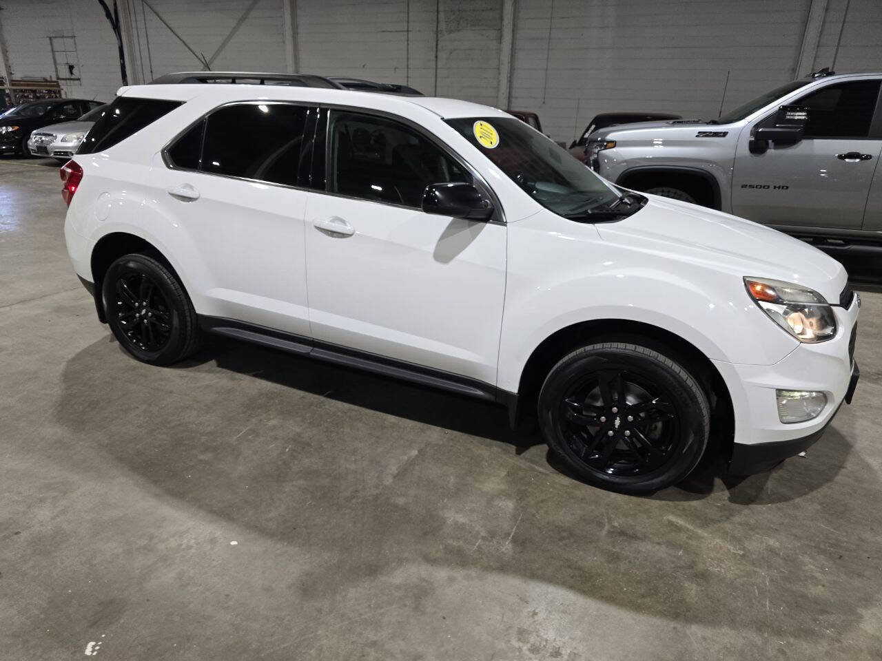 Used 2017 Chevrolet Equinox LT w/ Sport Edition AWD/4WD image 15