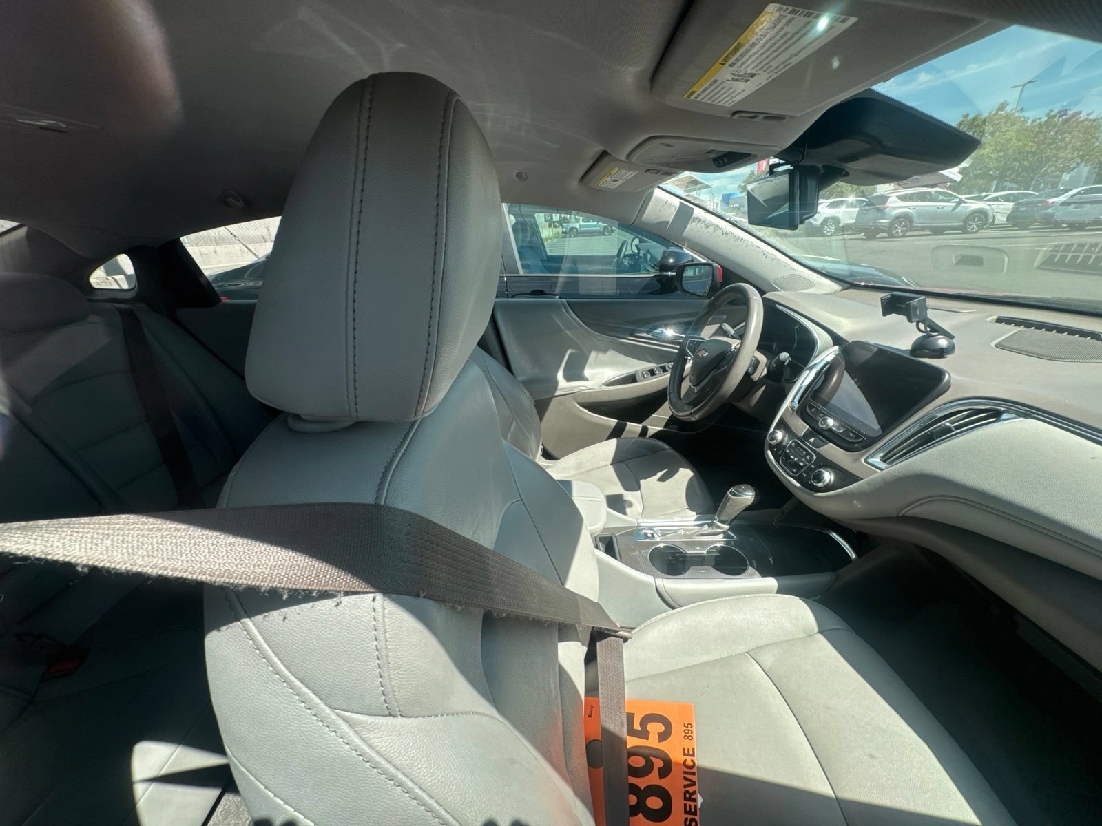 Used 2016 Chevrolet Malibu Hybrid w/ Leather Package FWD image 8