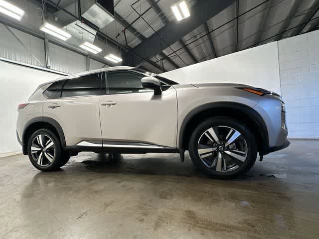 Used 2021 Nissan Rogue SL w/ Premium Package AWD/4WD image 3