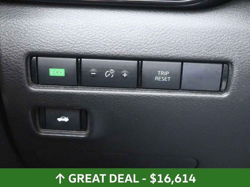 Used 2024 Nissan Sentra SV image 20