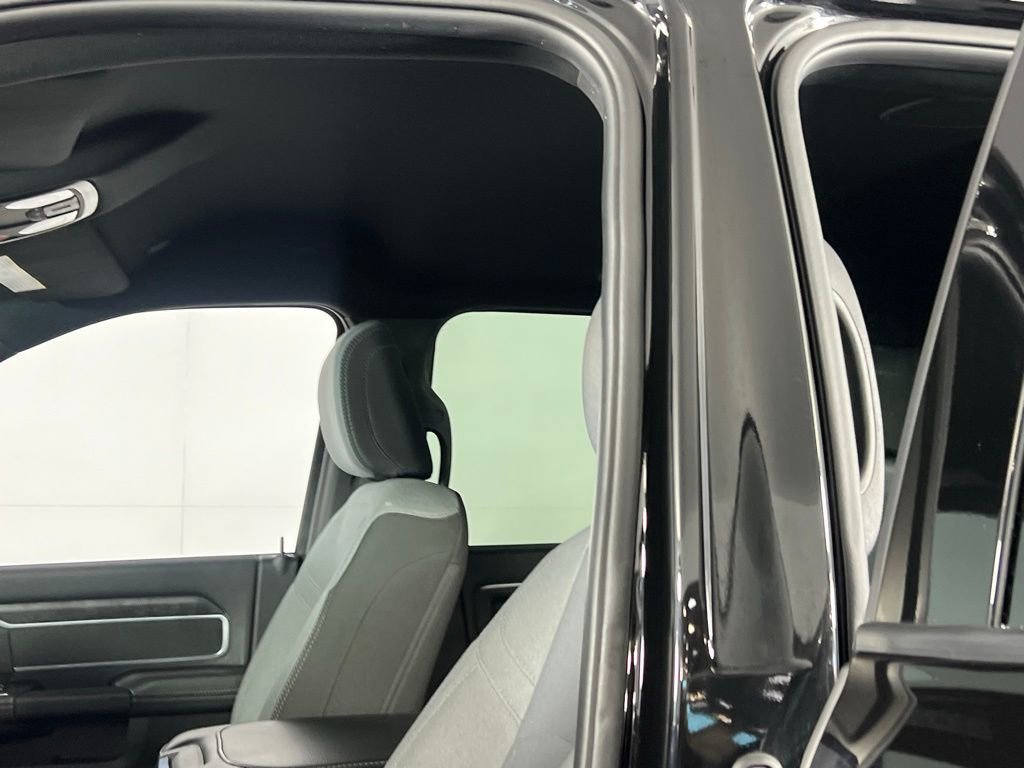 Used 2024 RAM 2500 Big Horn w/ Bed Utility Group image 22