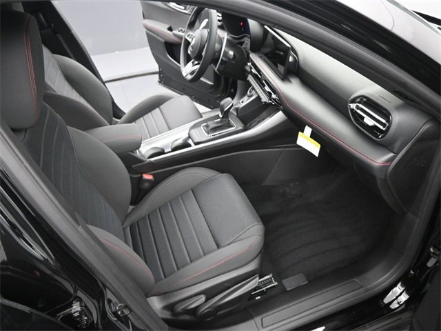 New 2025 Dodge Hornet R/T image 17