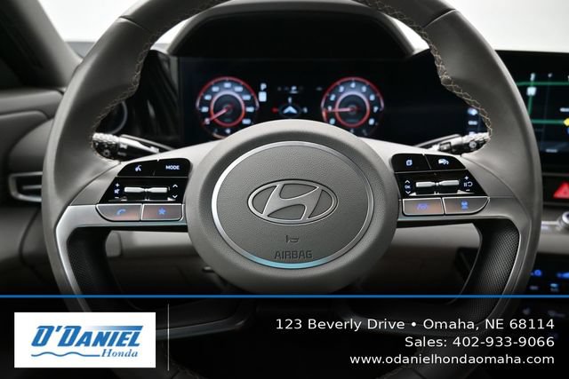 Used 2024 Hyundai Elantra SEL w/ Convenience Package FWD image 29