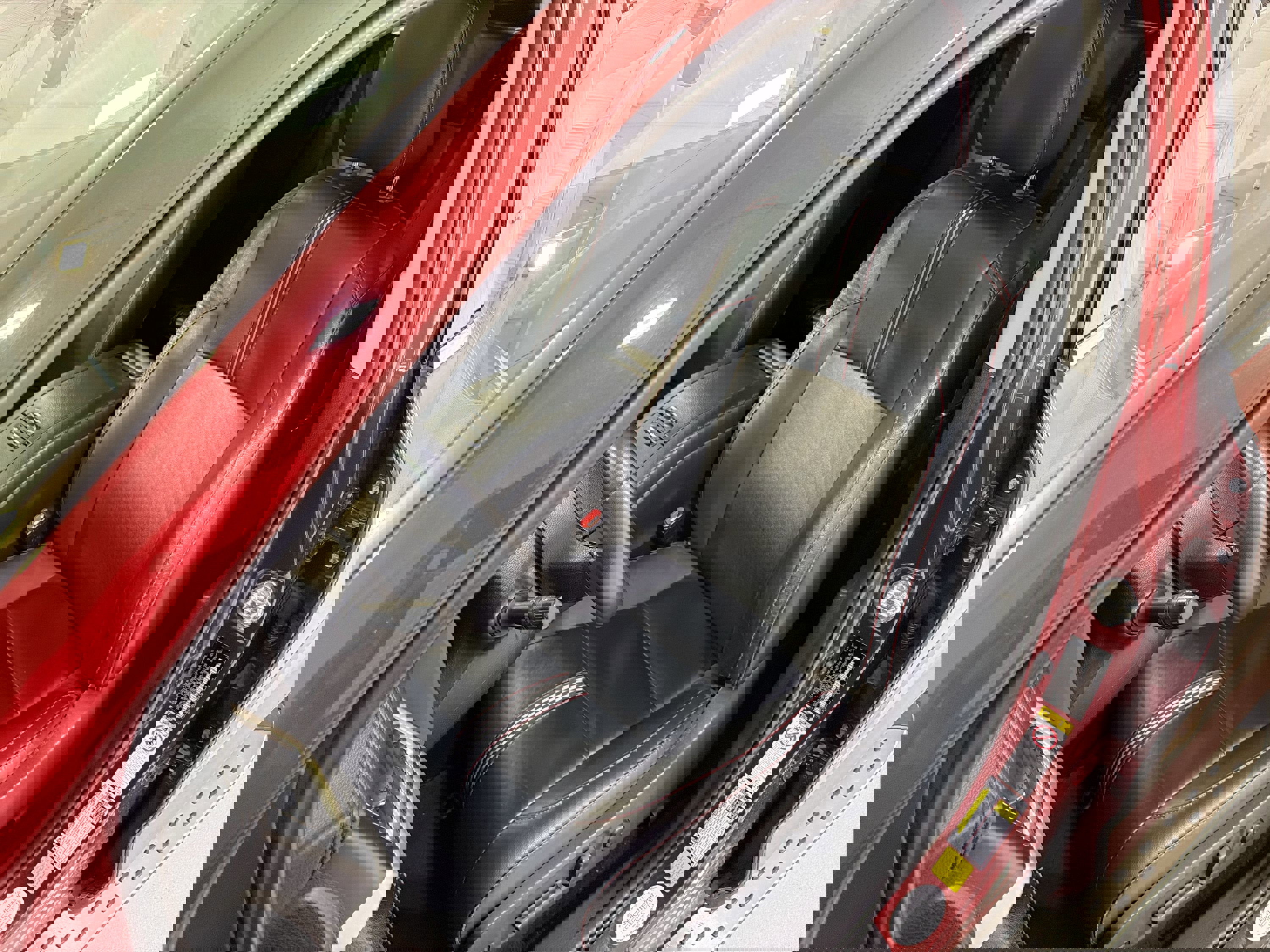 Used 2019 Toyota Highlander SE image 10