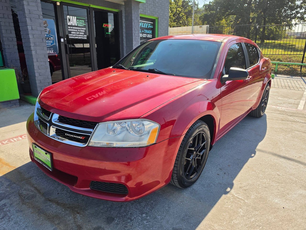 Used 2013 Dodge Avenger SE FWD image 3