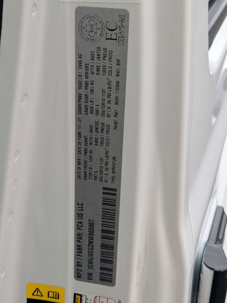 Used 2021 Jeep Wrangler Unlimited Sahara w/ Uconnect 4C Nav & Sound Group image 25