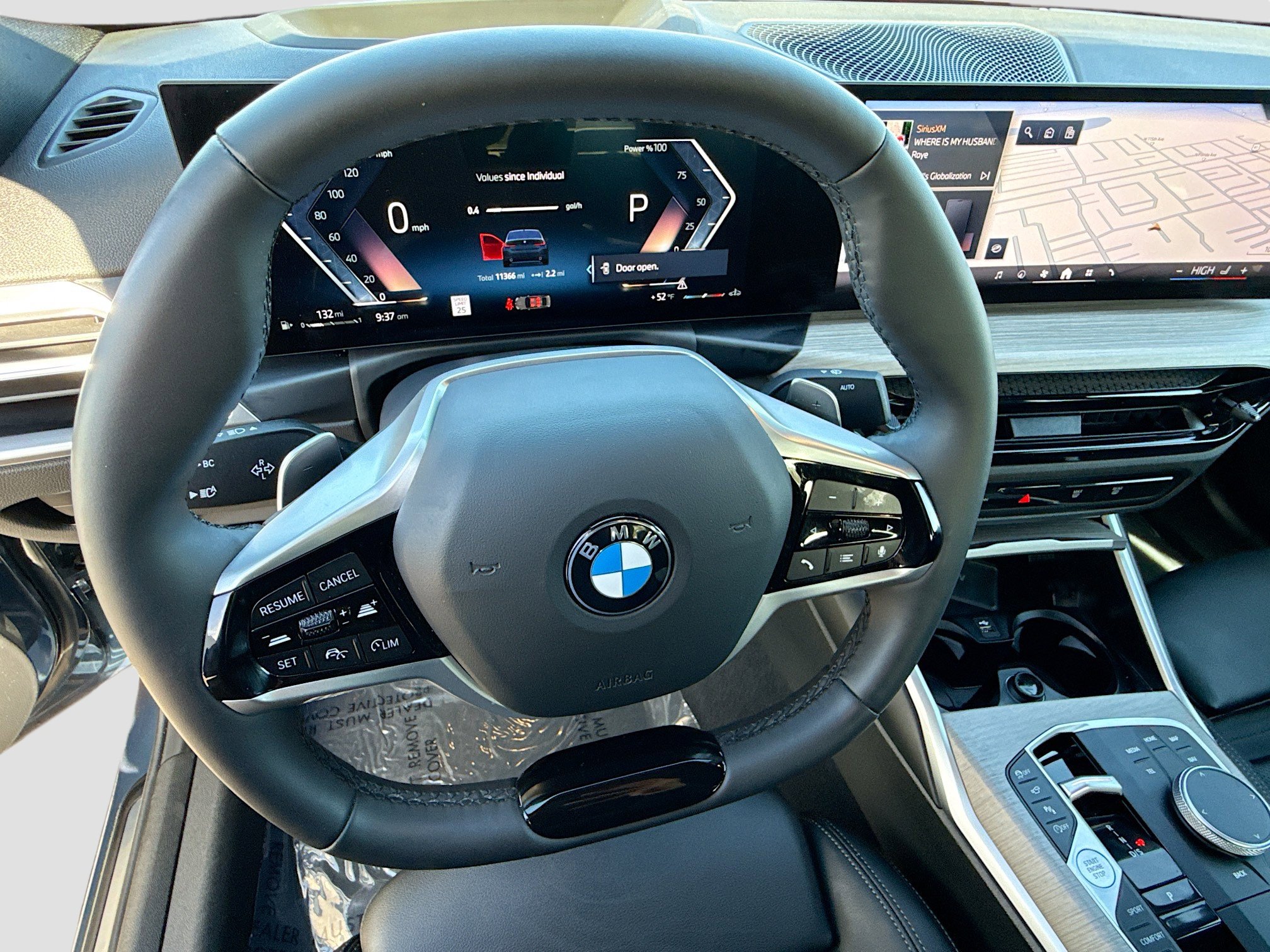 Used 2025 BMW 330i Sedan image 40