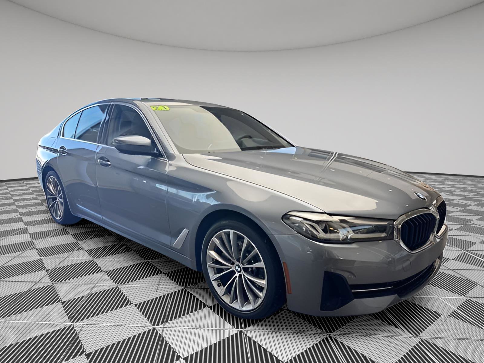 Used 2021 BMW 530i xDrive 530i xDrive w/ Premium Package image 2