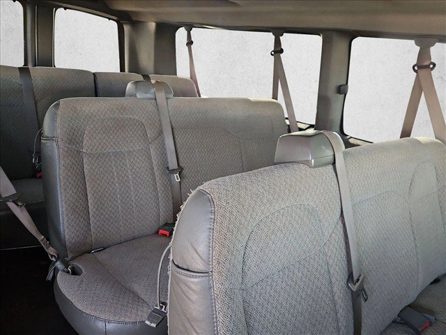 Used 2020 Chevrolet Express 3500 LT w/ LT Preferred Equipment Group RWD image 14