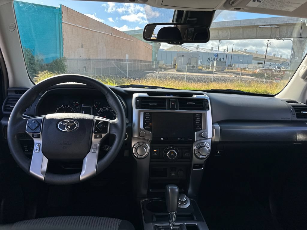 Used 2023 Toyota 4Runner SR5 AWD/4WD image 12