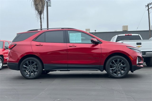 Used 2024 Chevrolet Equinox RS image 3
