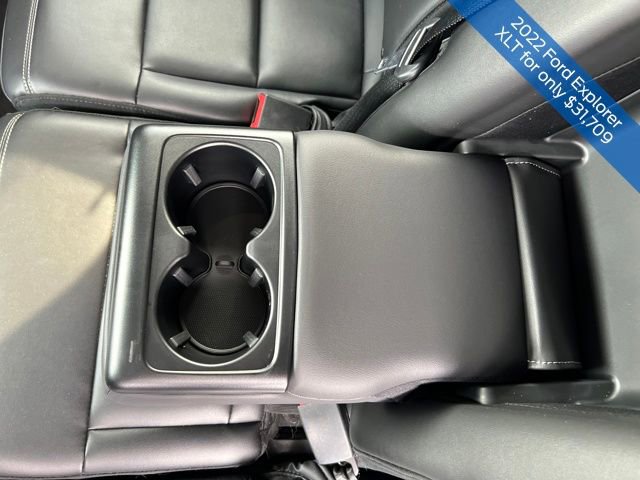 Used 2022 Ford Explorer XLT w/ Equipment Group 202A image 24