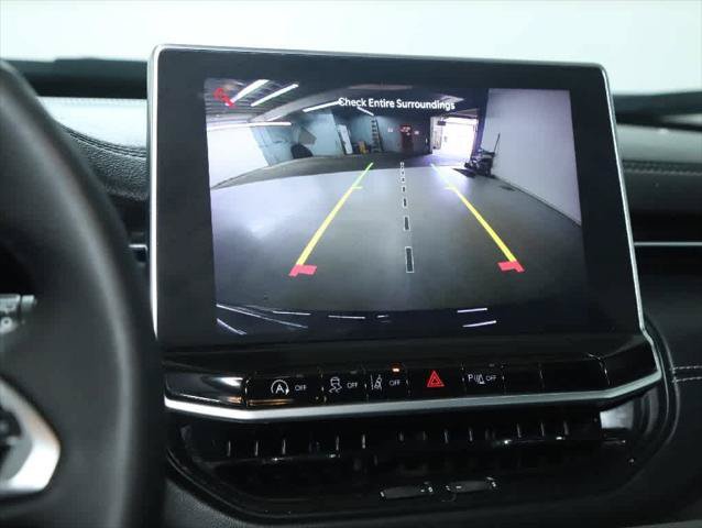 Certified 2023 Jeep Compass High Altitude AWD/4WD image 31