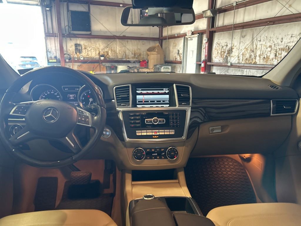 Used 2015 Mercedes-Benz ML 350 2WD image 40