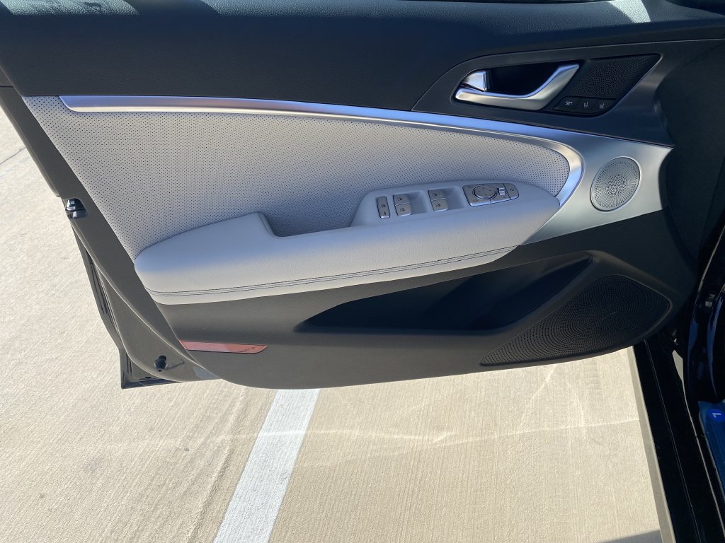 New 2025 Genesis G70 2.5T w/ Sport Prestige Package AWD/4WD image 10