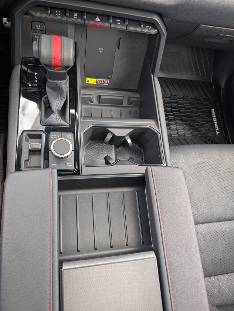 Used 2026 Toyota Tundra Limited AWD/4WD image 26