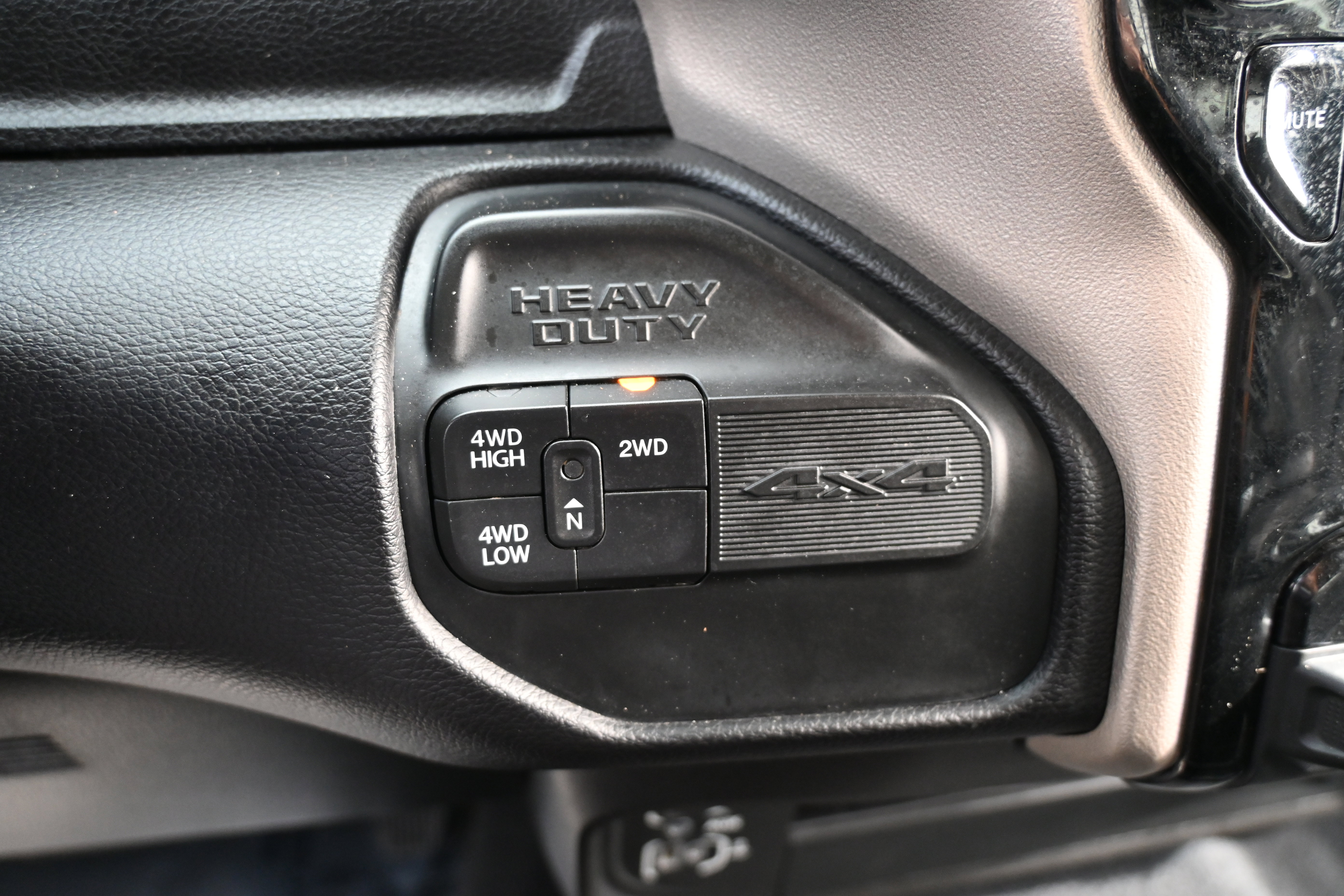 Used 2024 RAM 2500 Laramie image 23