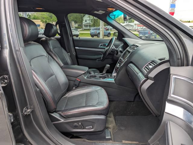 Used 2017 Ford Explorer Sport AWD/4WD image 12