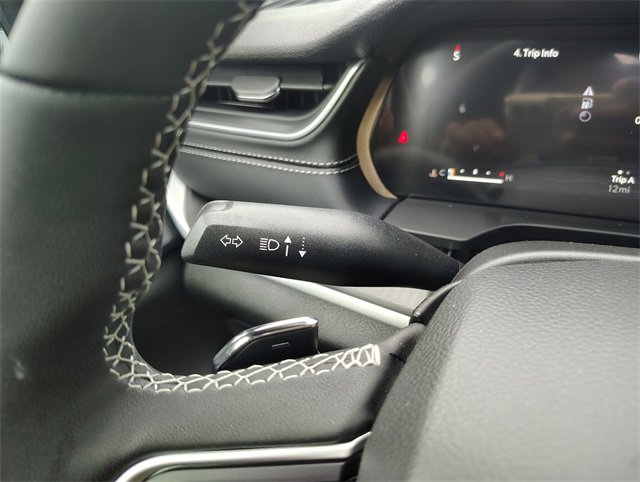 New 2025 Jeep Grand Cherokee Altitude w/ Trailer Tow Package image 21