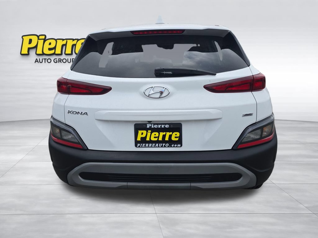 Used 2023 Hyundai Kona SE AWD/4WD image 4