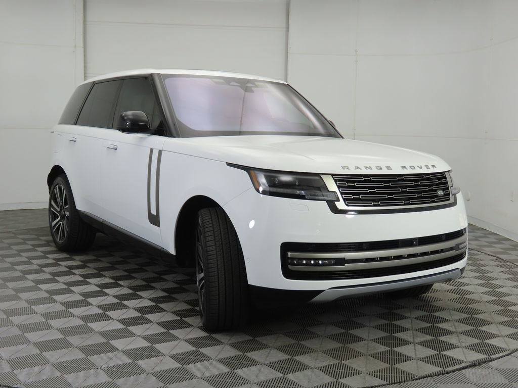 Certified 2023 Land Rover Range Rover SE image 3