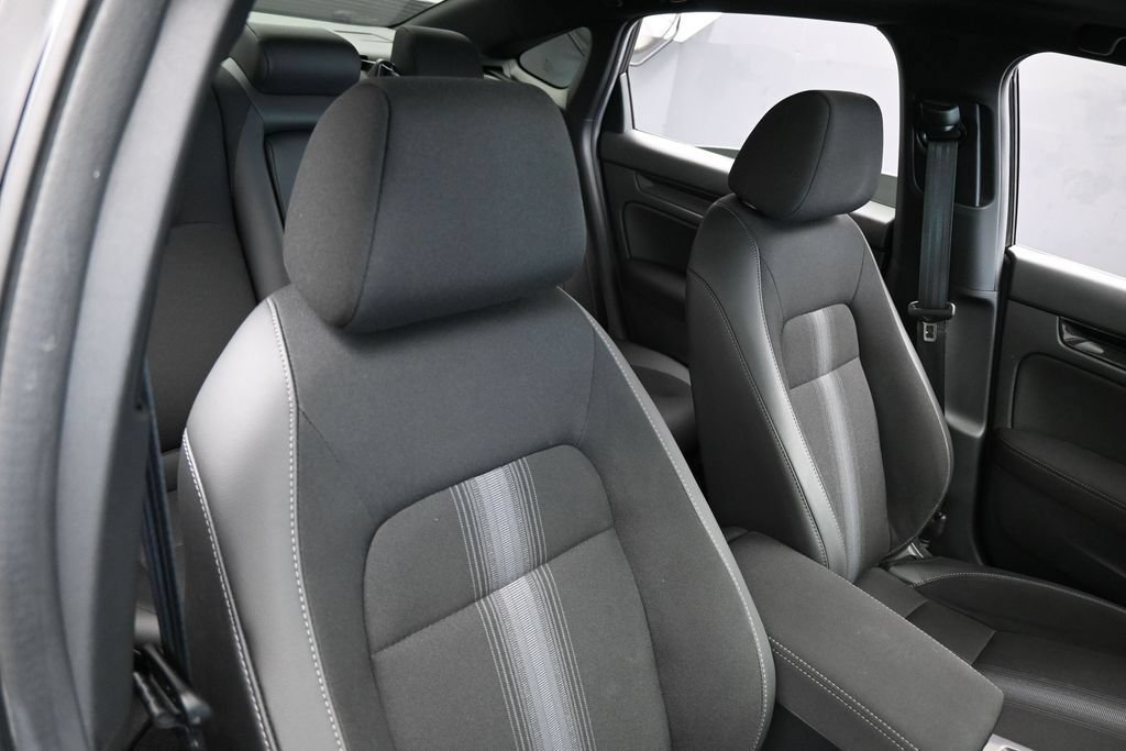 Used 2025 Honda Civic Sport image 45