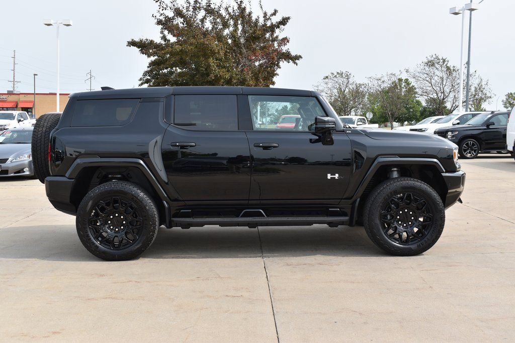 New 2025 GMC Hummer EV 2X image 8