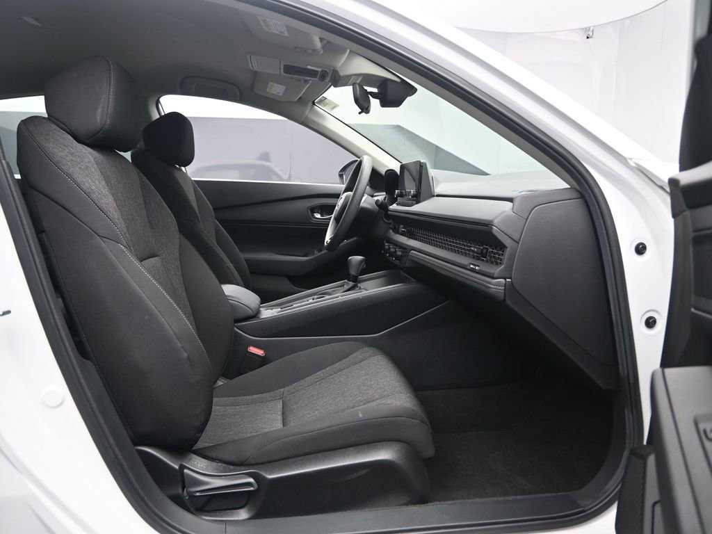 Used 2024 Honda Accord LX image 29