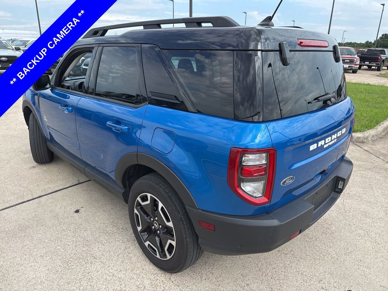 Used 2022 Ford Bronco Sport Outer Banks w/ Tech Package AWD/4WD image 8