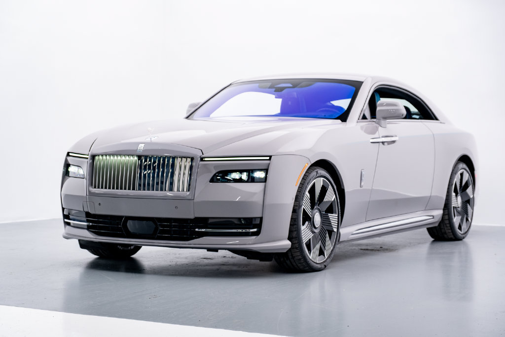 Used 2024 Rolls-Royce Spectre w/ Spectre Launch Package AWD/4WD image 3
