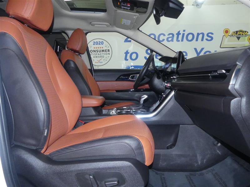 Used 2024 Kia Carnival SX Prestige FWD image 11