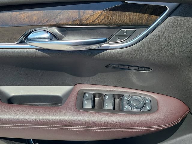 Used 2020 Cadillac XT6 Premium Luxury FWD image 21