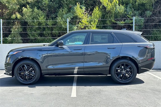New 2026 Land Rover Range Rover Velar Dynamic SE image 2