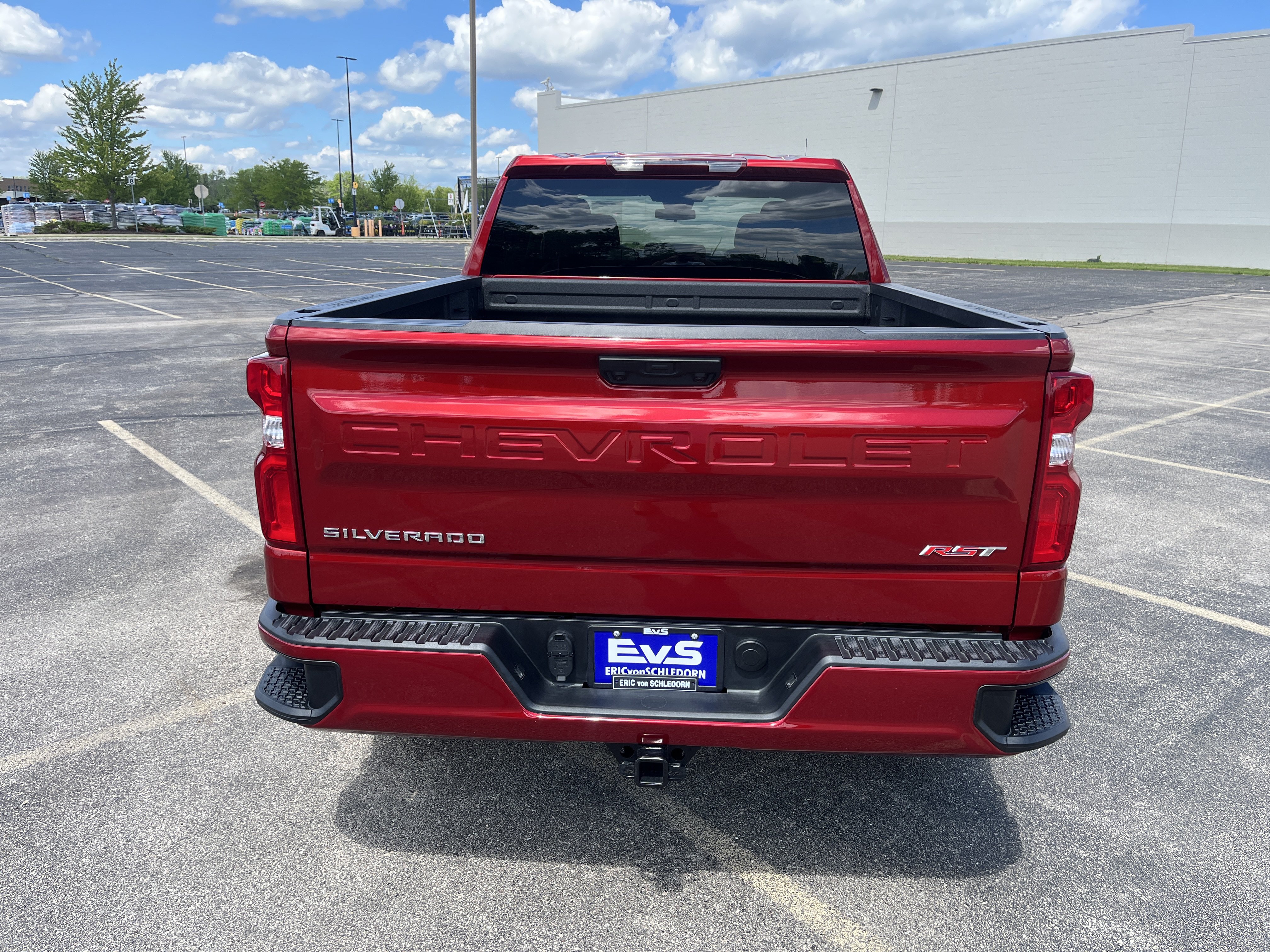 Used 2026 Chevrolet Silverado 1500 RST w/ RST Select Package AWD/4WD image 5