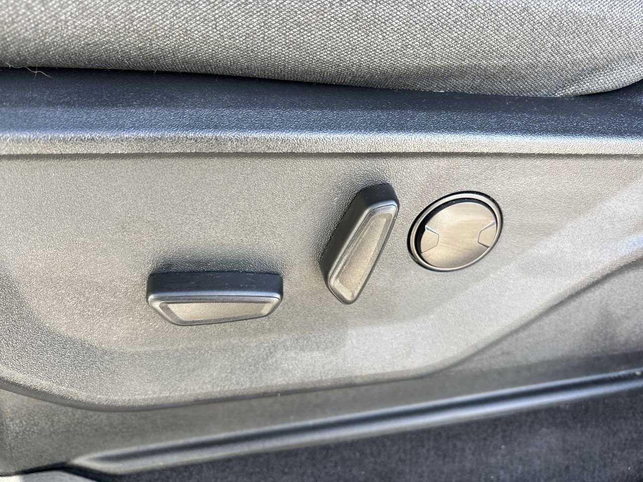 Used 2024 Ford F150 Lightning Flash image 18