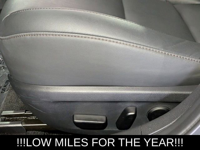 Used 2025 MAZDA MAZDA3 s image 13