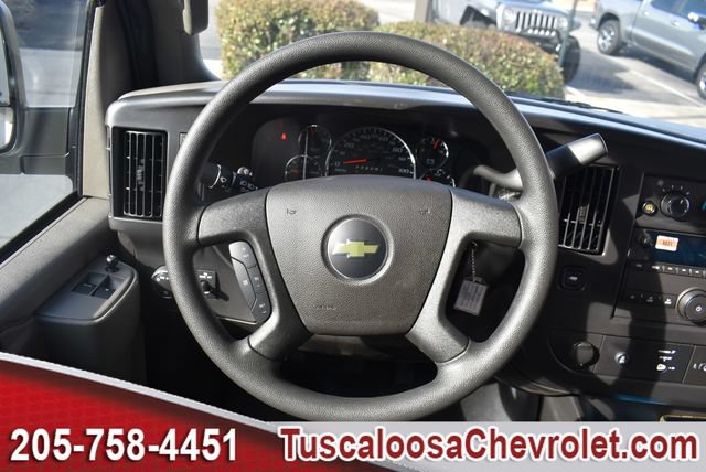 New 2025 Chevrolet Express 2500 Extended w/ Enhanced Convenience Package RWD image 18