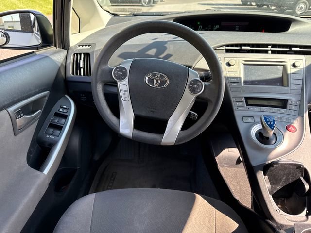 Used 2015 Toyota Prius Two FWD image 19