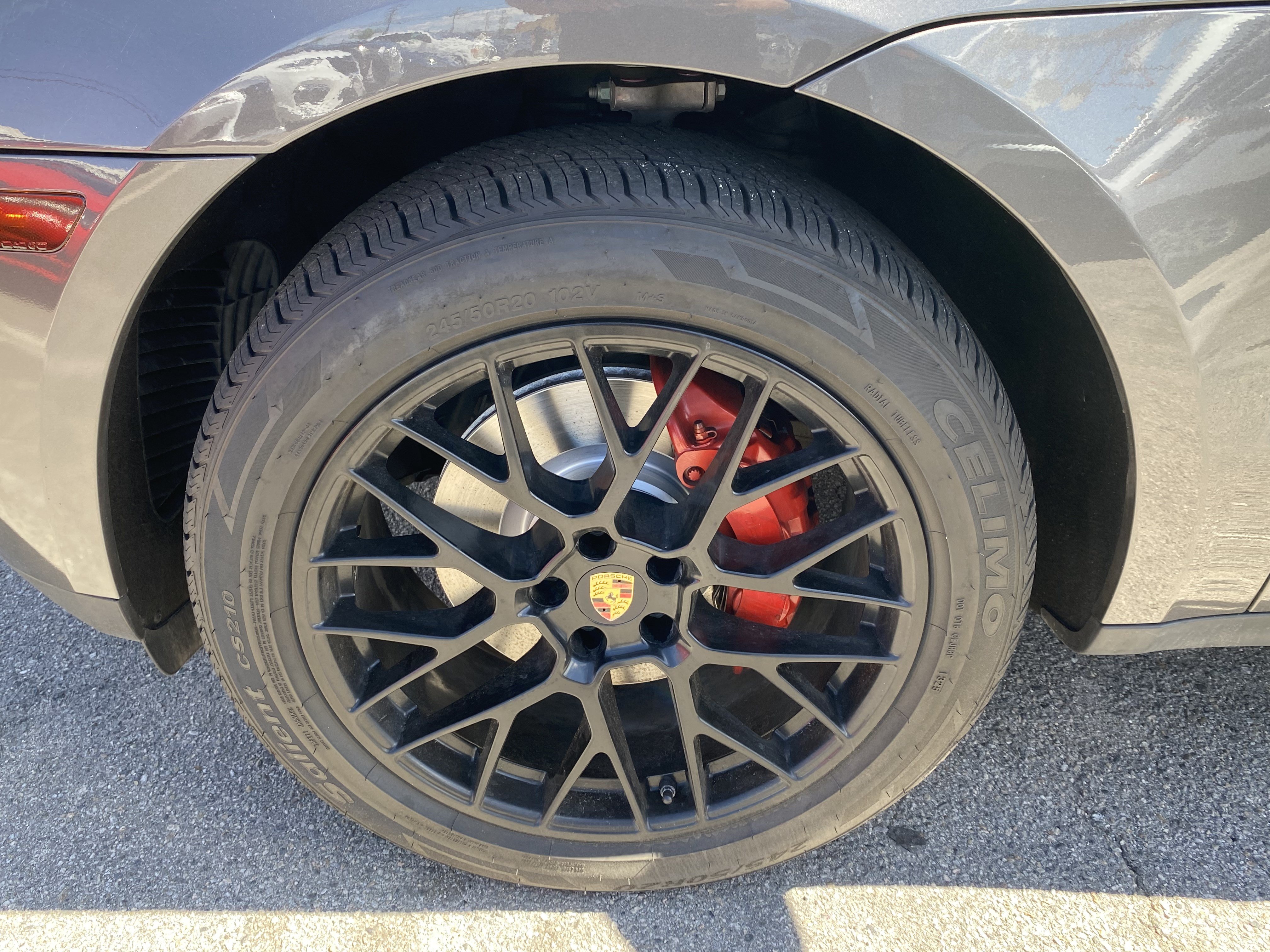 Used 2018 Porsche Macan S w/ Premium Package Plus AWD/4WD image 13