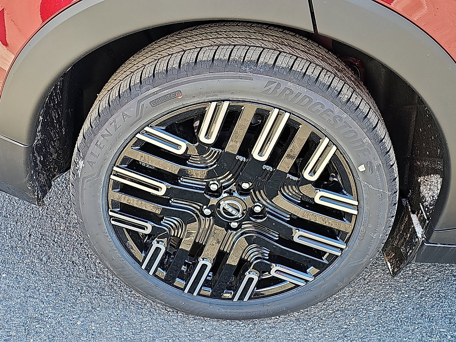 New 2026 Nissan Leaf Platinum+ w/ Floor Mat Package (Platinum+) image 5