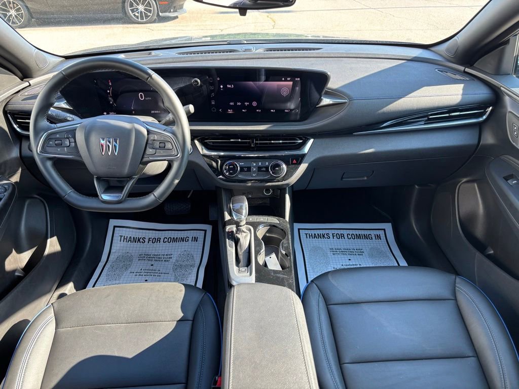 Used 2025 Buick Envista Sport Touring FWD image 12