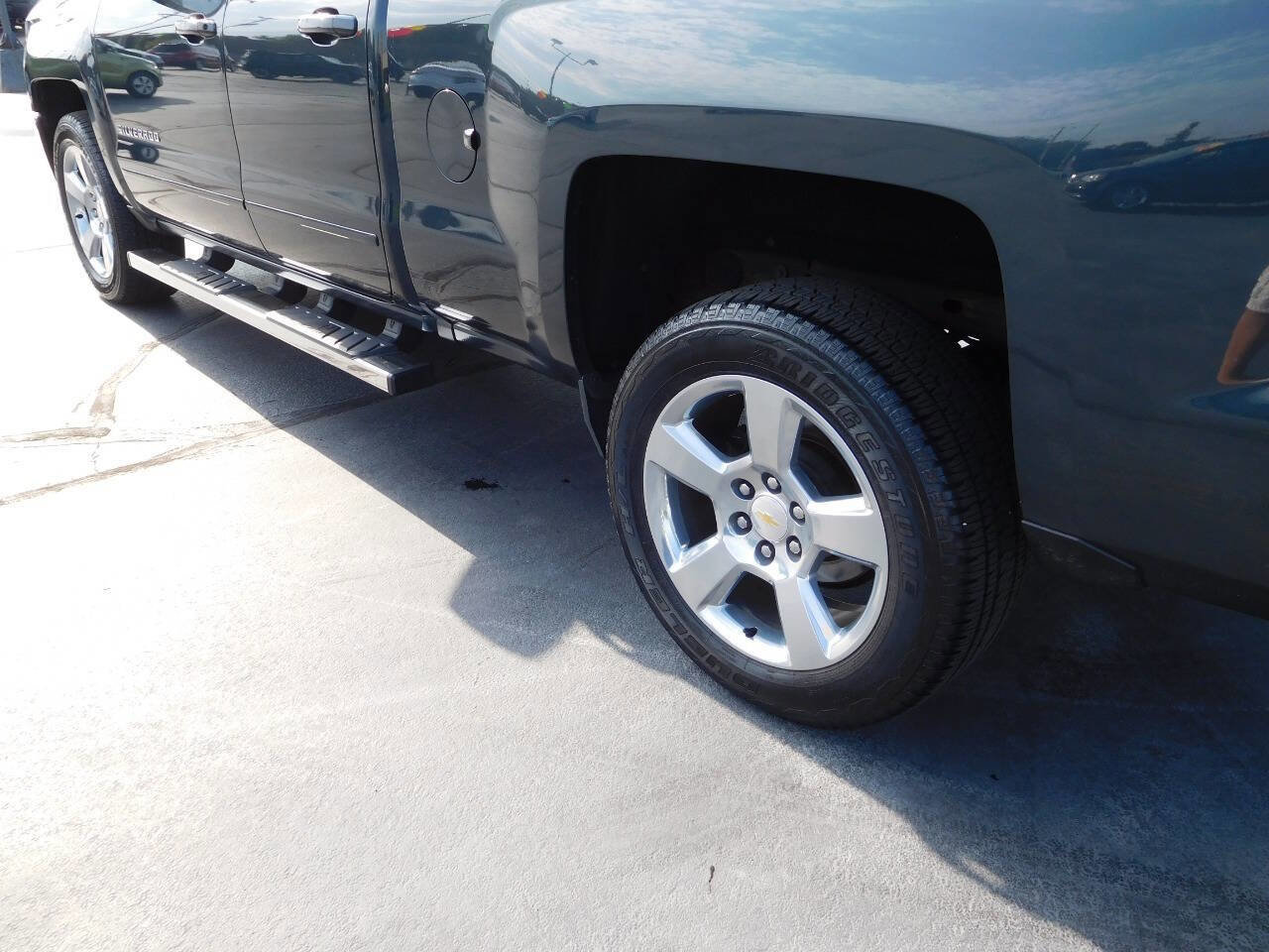 Used 2017 Chevrolet Silverado 1500 LT w/ All Star Edition image 18