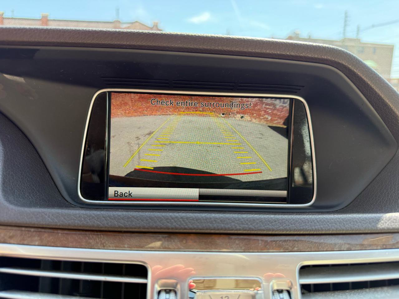 Used 2015 Mercedes-Benz E 350 4MATIC Sedan image 12