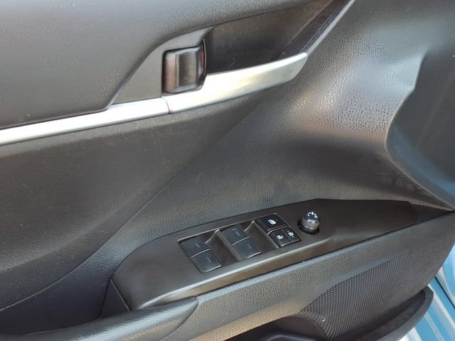 Certified 2023 Toyota Camry SE FWD image 13