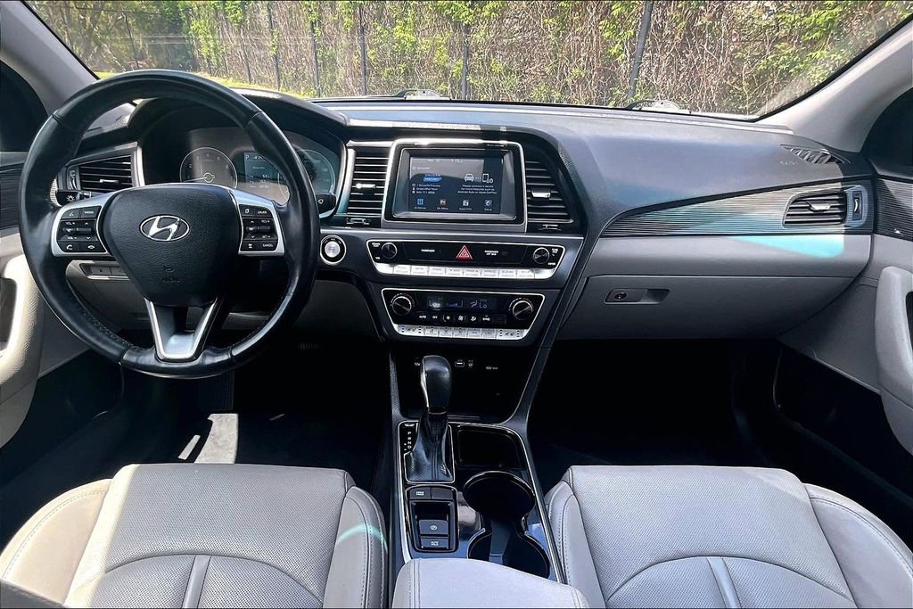 Used 2019 Hyundai Sonata Limited image 20