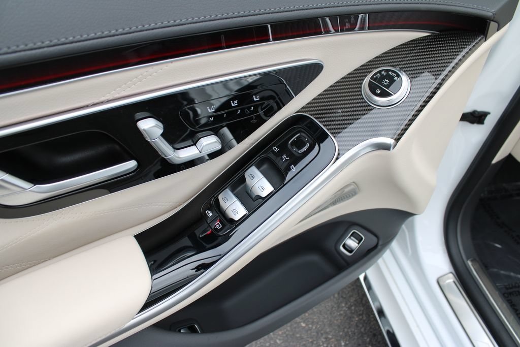 Used 2024 Mercedes-Benz S 63 AMG S image 10
