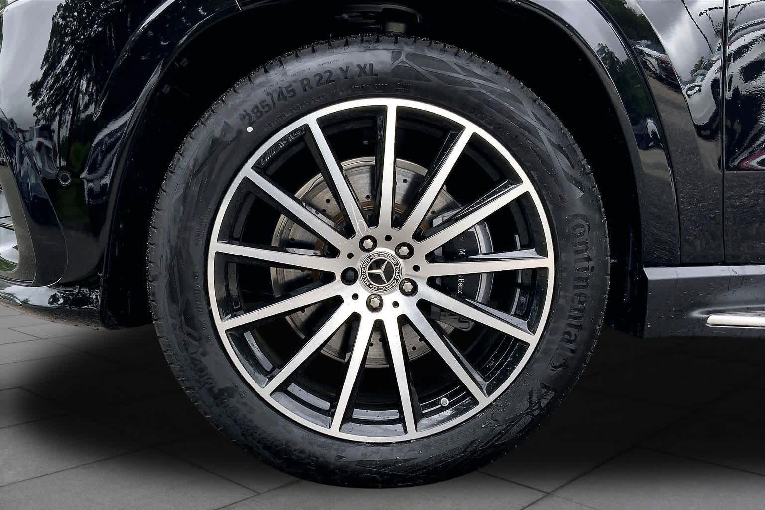 New 2026 Mercedes-Benz GLS 580 4MATIC image 15