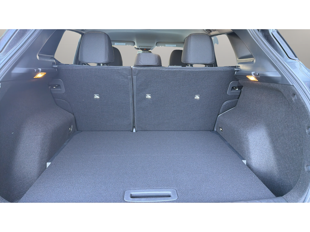 New 2026 Nissan Kicks SV w/ Cold Weather Package FWD image 12