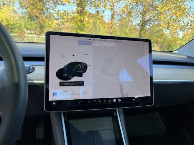 Used 2020 Tesla Model 3 Standard Range RWD image 15